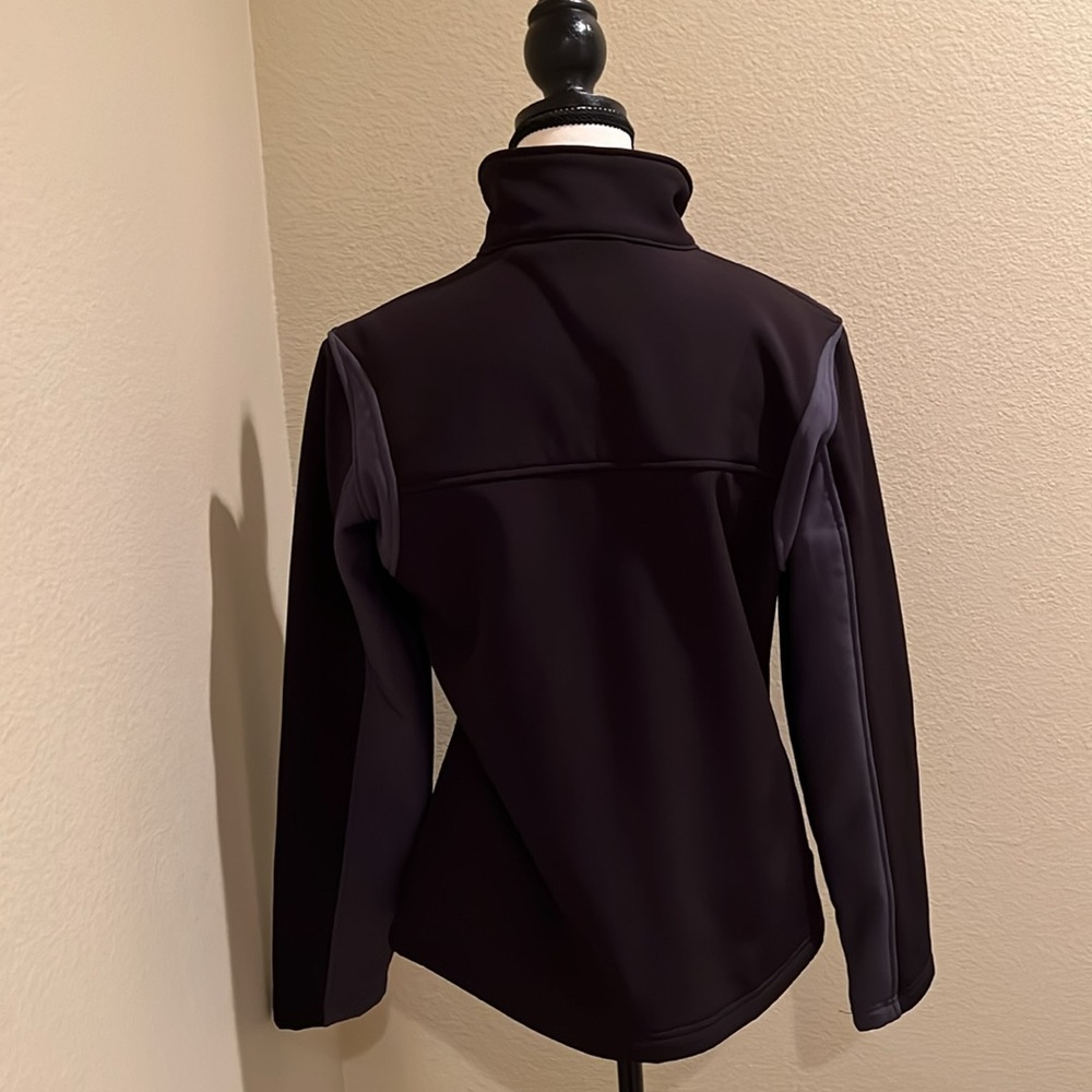 Black Jacet - Picture 3 of 10